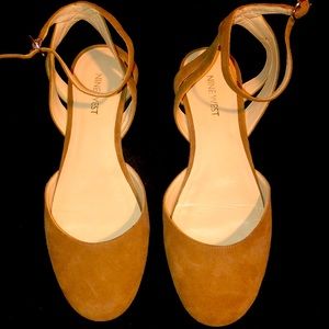 Nine West women’s toe strappy flats